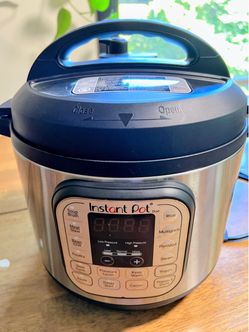 Instant Pot Duo 6 Quart 7-in-1 Multi-Cooker (Model Duo 60 v4)