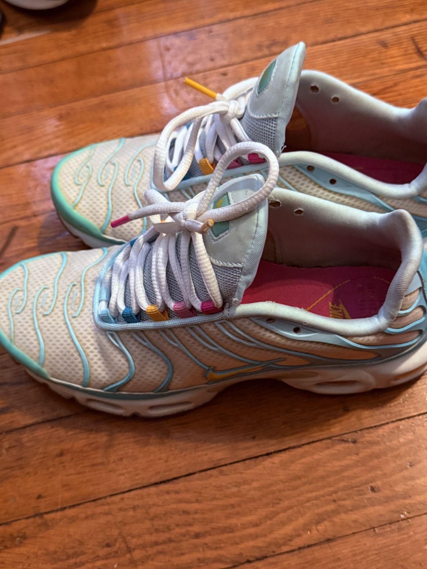 Nike Sneakers