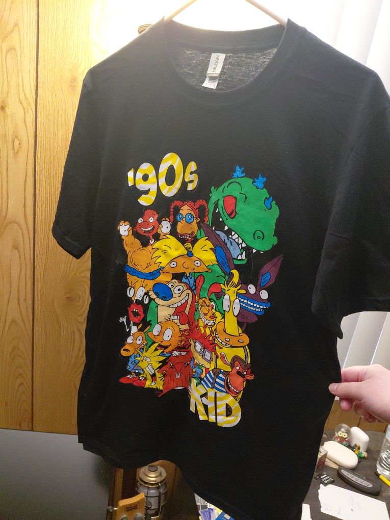 90's Kid Cartoon Characters Graphic Tee Size MEDIUM