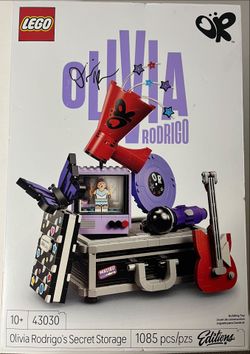 LEGO Music Editions Olivia Rodrigo’s Secret Storage (43030)
