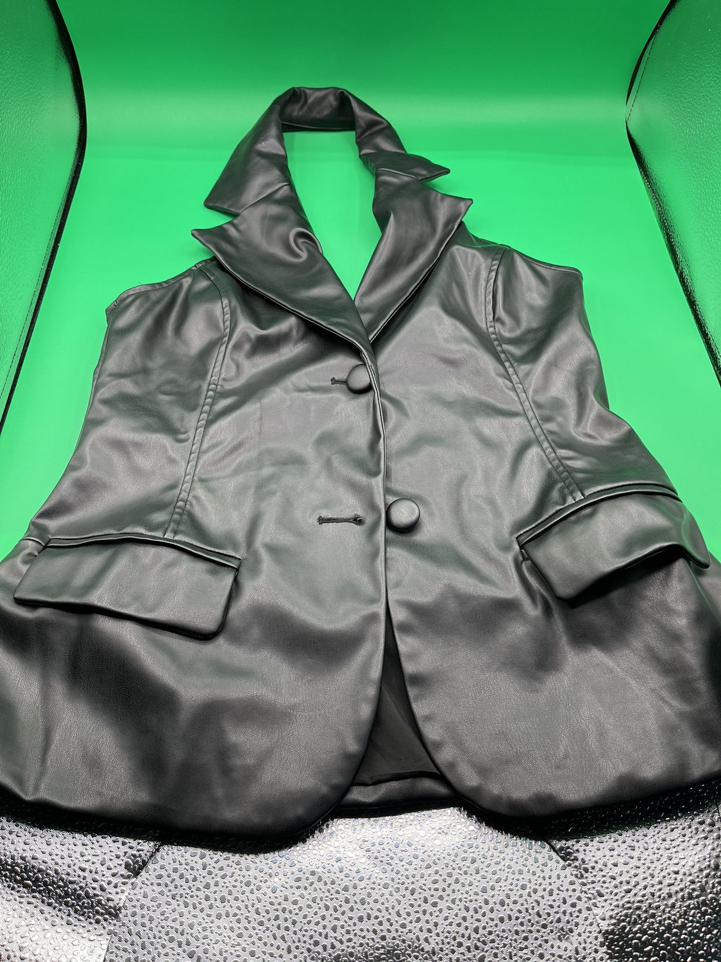 Lulus Women’s Black Gilet/ Vest Size Medium 