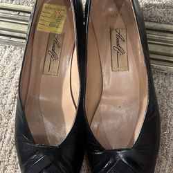 Vintage Women Shoes