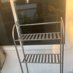 Bathroom Shelves 10$