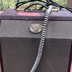 Dean 15C Acoustic Amp. for Acoustic Guitars Built-in Effects Great Condition!