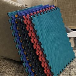 Set Of 15 Multicolored Rubber Matt Pieces 24” By 24” Each