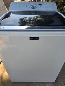 Maytag Commercial Technology Top Load Washer