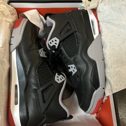 AIR JORDAN 4 RETRO (GS)