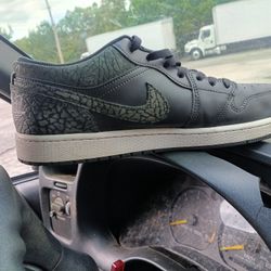 Pair Of Men's Nike Air Jordans  Sneakers Size 13. 