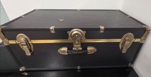 Vintage 30" Truck Seward. With original key