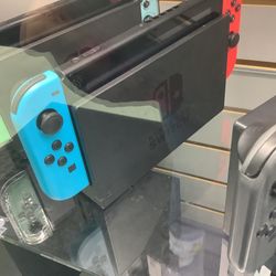 Nintendo Switch 