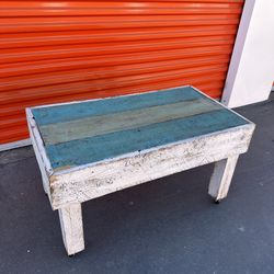 Wooden Coffee Table 
