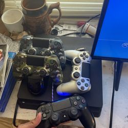 PS4 w/ accessories