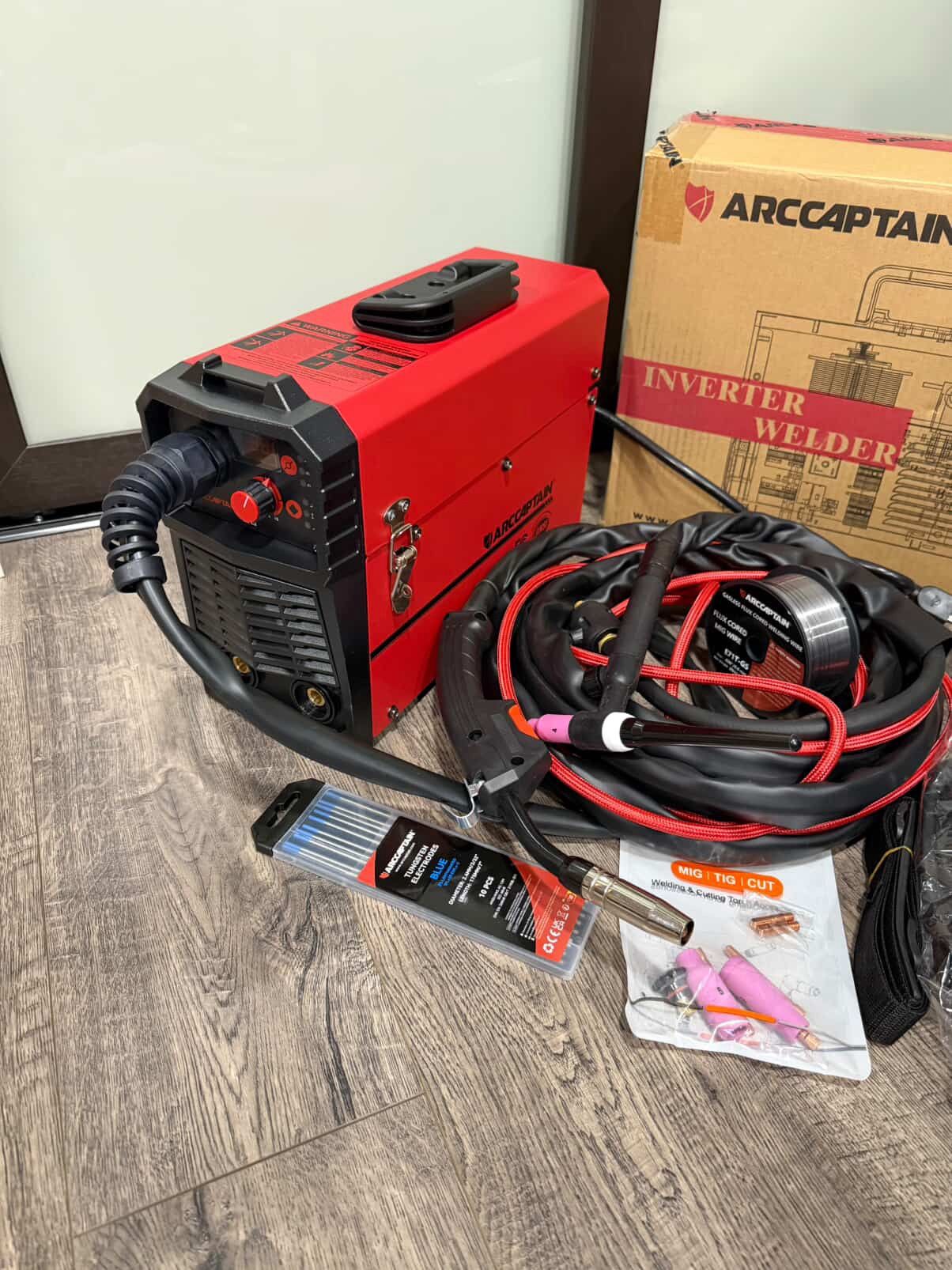 6 in 1 ARCCAPTAIN Multiprocess MIG Welder for MIG, Flux Core MIG, MMA, Lift TIG and Spot Welding