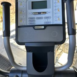 NordicTrack Audiostrider 990 Elliptical