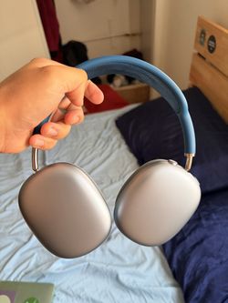 Apple AirPods Max