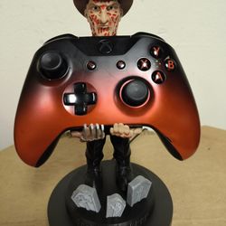 Freddy Krueger controller holder ( 3d printed )