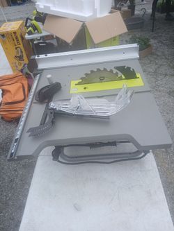 Maquina Ryobi De Luz De 10 pulgadas de mesa