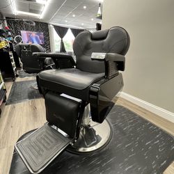 Black Barbershop Chairs