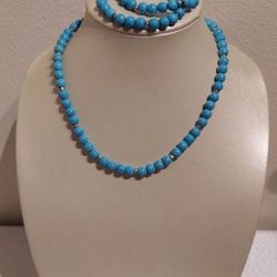 BEADED NECKLACE & BRACELET SET 