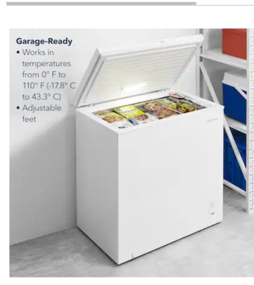 Insignia 7.0 cu. ft. Chest Freezer Excellent Condition
Model# NS-CZ7OWHO