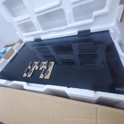 cook top Samsung  glass top 36 inches wide new inbox ready to deliver. $775warranty..big saving 301 saundview ave bronx NY 10473