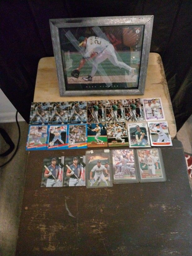 MLB Mark McGuire Picture Frame And 19 Sports Cards Collection.