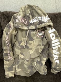 Woman’s Hollister Camo “California” Hoodie / Sz L