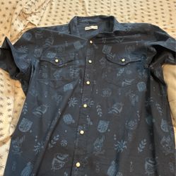 Men’s Short Sleeve Button Down Shirt 