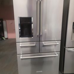 Refrigerator Kitchen Aid 