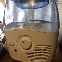 Vicks Humidifier 