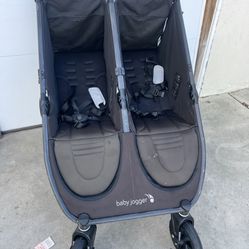 BABY JOGGER DOUBLE MISSING CANOPY 