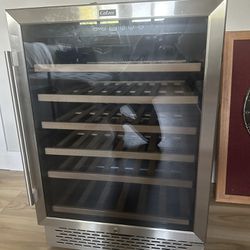 Colzer Wine refrigerator 