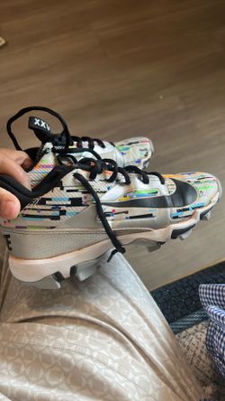 Football cleats