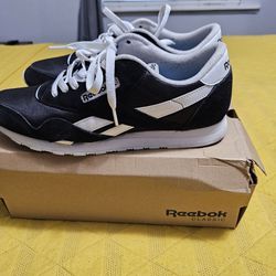 Reebok Shoes Size 11