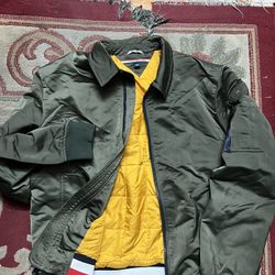 Tommy Hilfiger Jacket Size XL ( READ DESC)