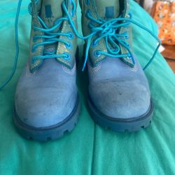 Timberlands boots For Children Size 13C