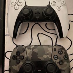 PS5 Controllers