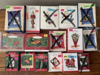 Older Hallmark Christmas Ornaments includes Club Exclusive & Magic Lighted Movement