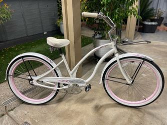 Electra “The Betty” Classic Cruiser