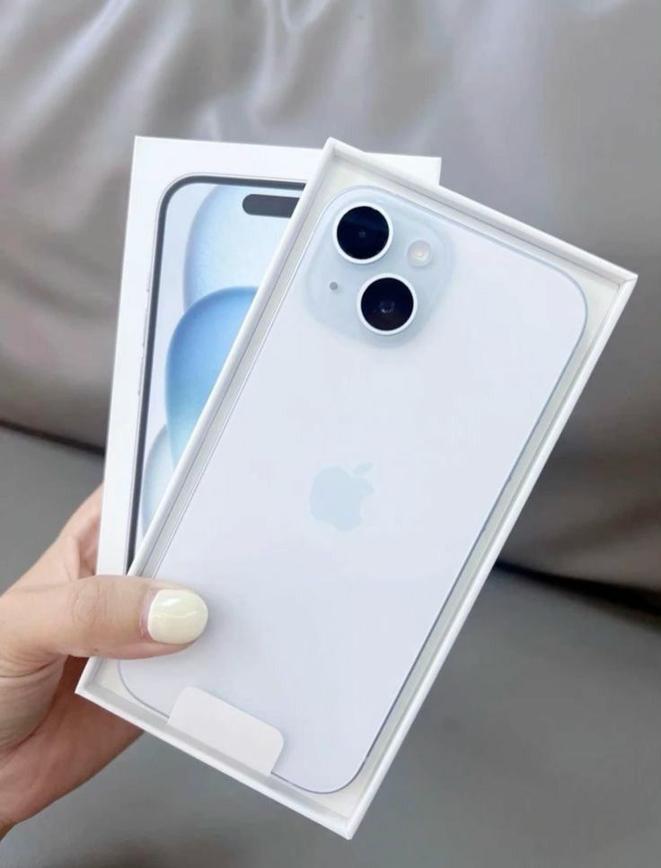 Apple IPhone 15 128gb Unlocked, FREE Smartwach/ Headphones. Pay $1 Today Rest in payments. NO CREDIT NEEDED FINANCING