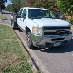 Work Truck 2011 Chevy Silverado 3500 New Transmission From Chevy Dealer With Warranty Motor 6.0 A/C And Eater Good .,238.000 Miles....$14.000 Cash