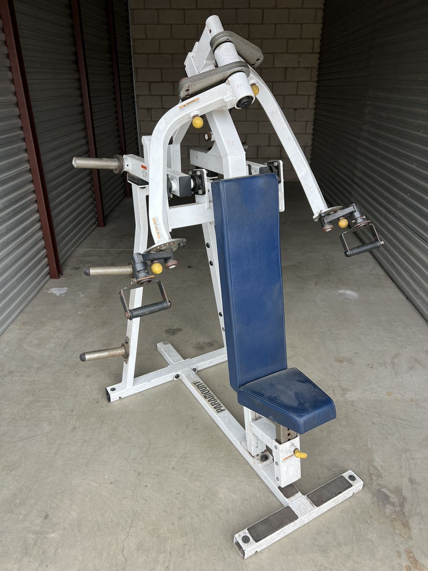 Used paramount rotary incline chest press machine gym equipment plate loaded