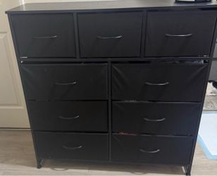 black storage dresser/chest of drawers