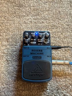 behringer reverb machine pedal