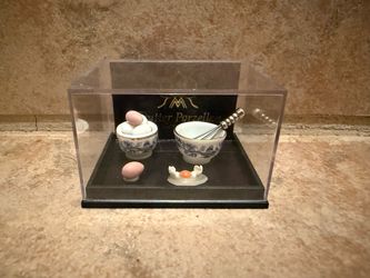 Reutter Porzellan “Fresh Egg Set” 1:12 Dollhouse Miniature – Germany