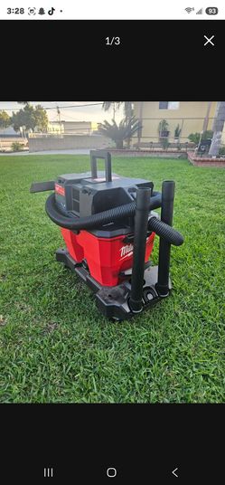 9 gallons Milwaukee M18 shop vac