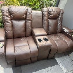 Reclining Sofa Two Piece.