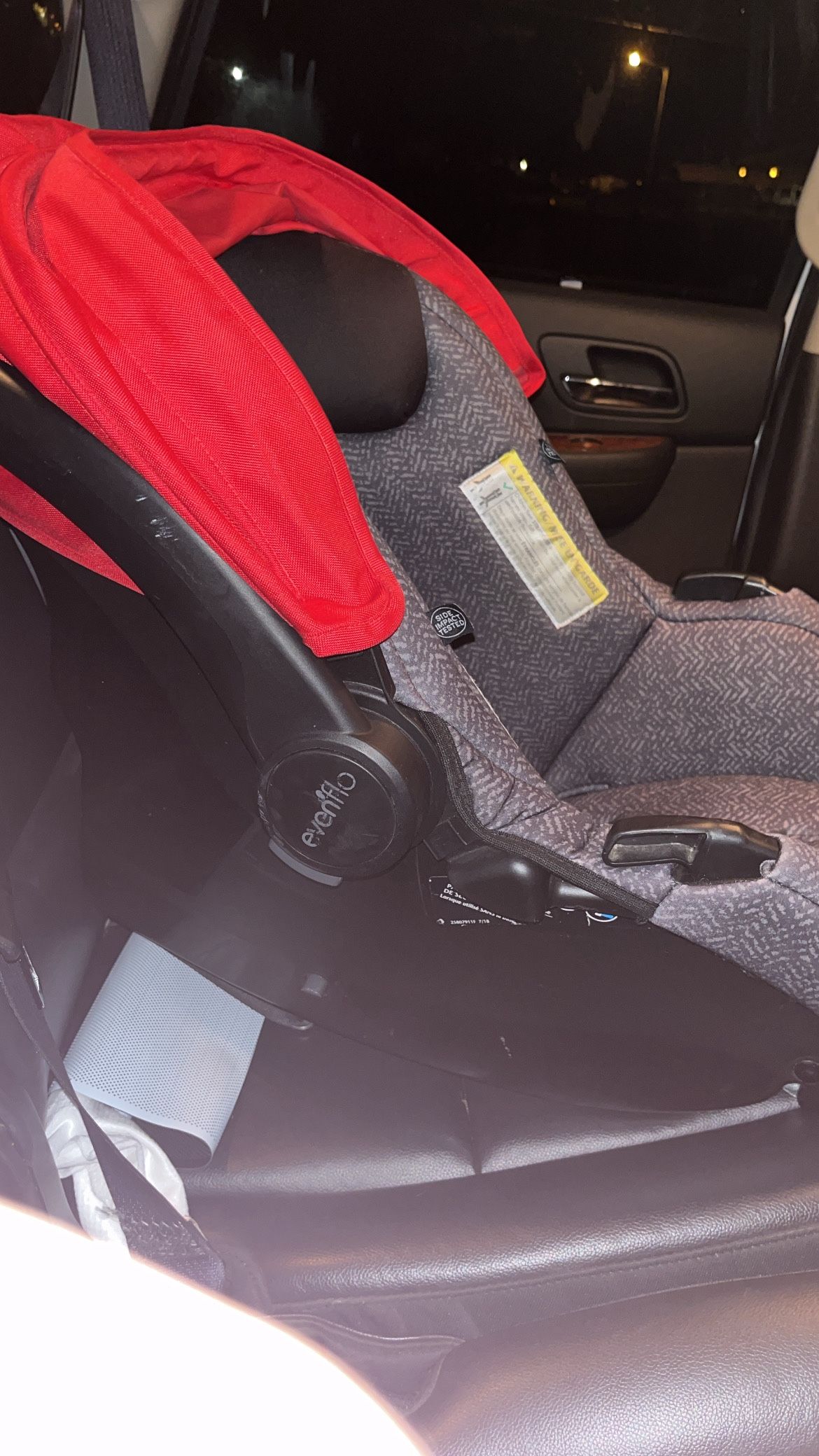 Evenflo Car seat