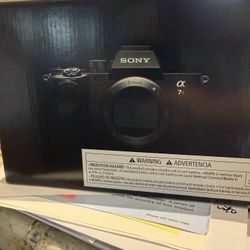 Sony Alpha 7R V