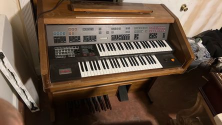 Wurlitzer 7000 Omni fully functional wood tube organ
